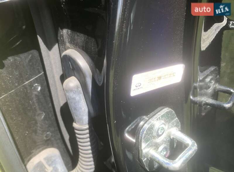 Позашляховик / Кросовер Infiniti JX35 2013 в Полтаві