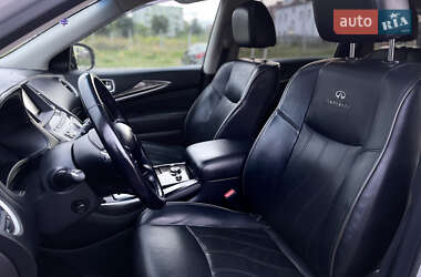 Позашляховик / Кросовер Infiniti JX35 2013 в 