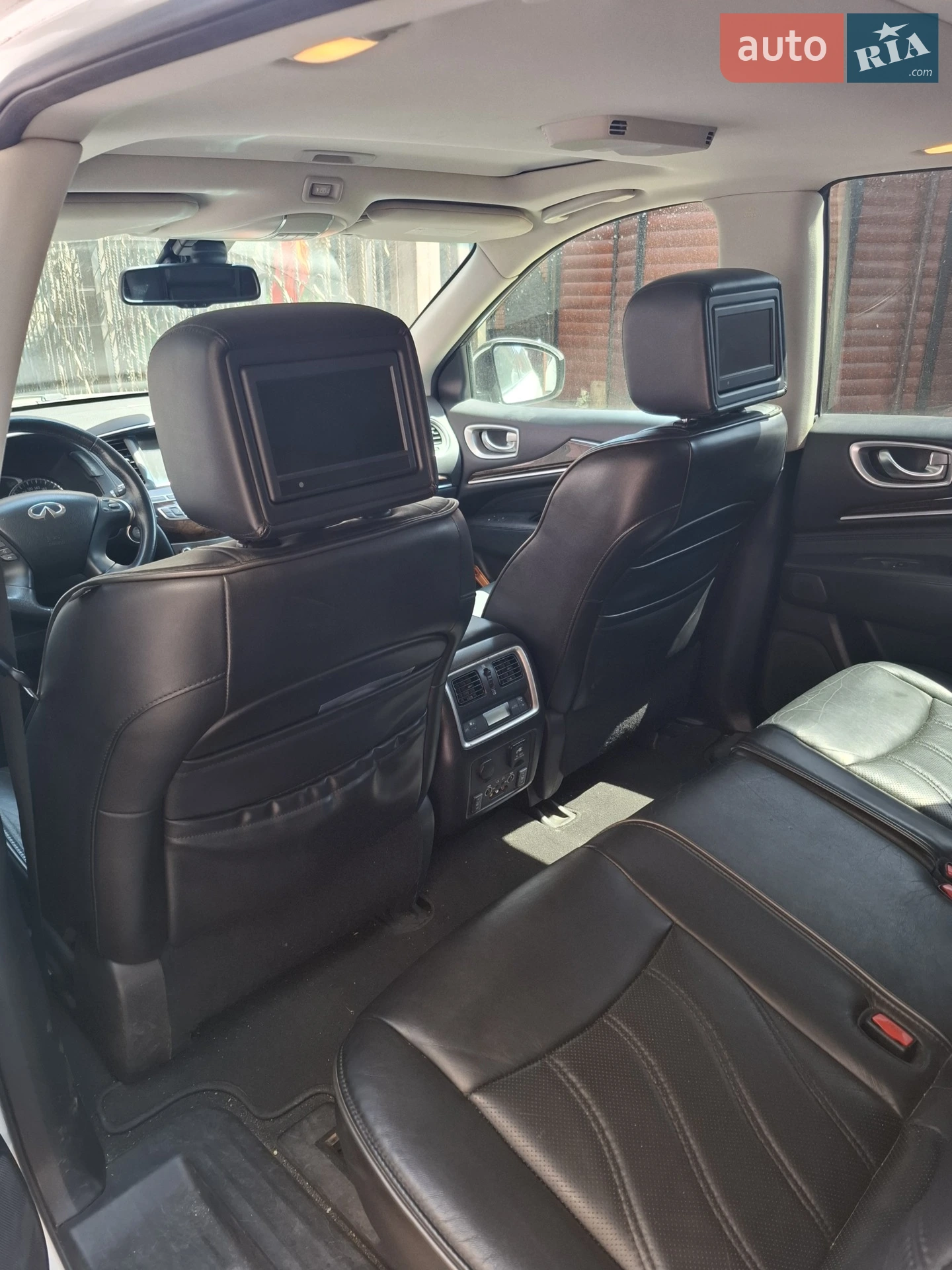 Infiniti JX35 2013 VIN 5N1AL0MM3DC336850 фото оголошення 4 з 12