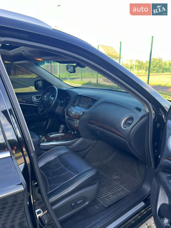 Внедорожник / Кроссовер Infiniti JX35 2012 в Виннице