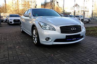 Седан Infiniti M25 2013 в Одессе