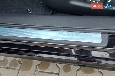 Седан Infiniti M25 2012 в Киеве