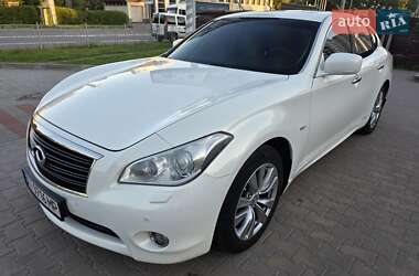 Седан Infiniti M25 2012 в Броварах