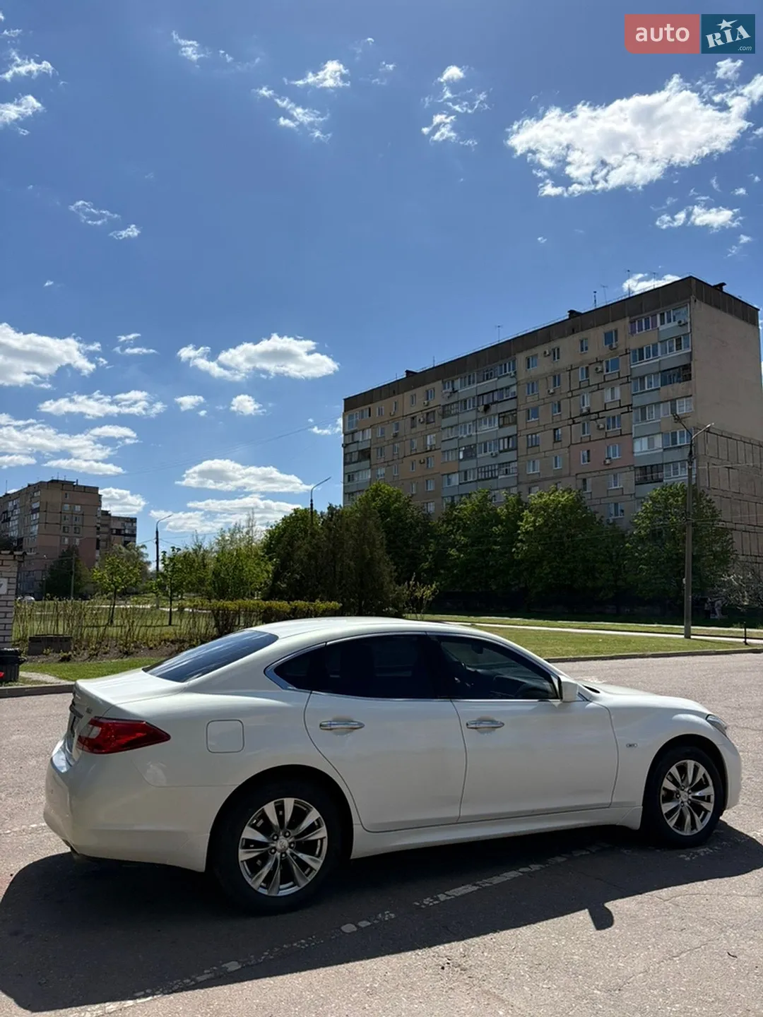 2013 Infiniti M - мініатюра 7