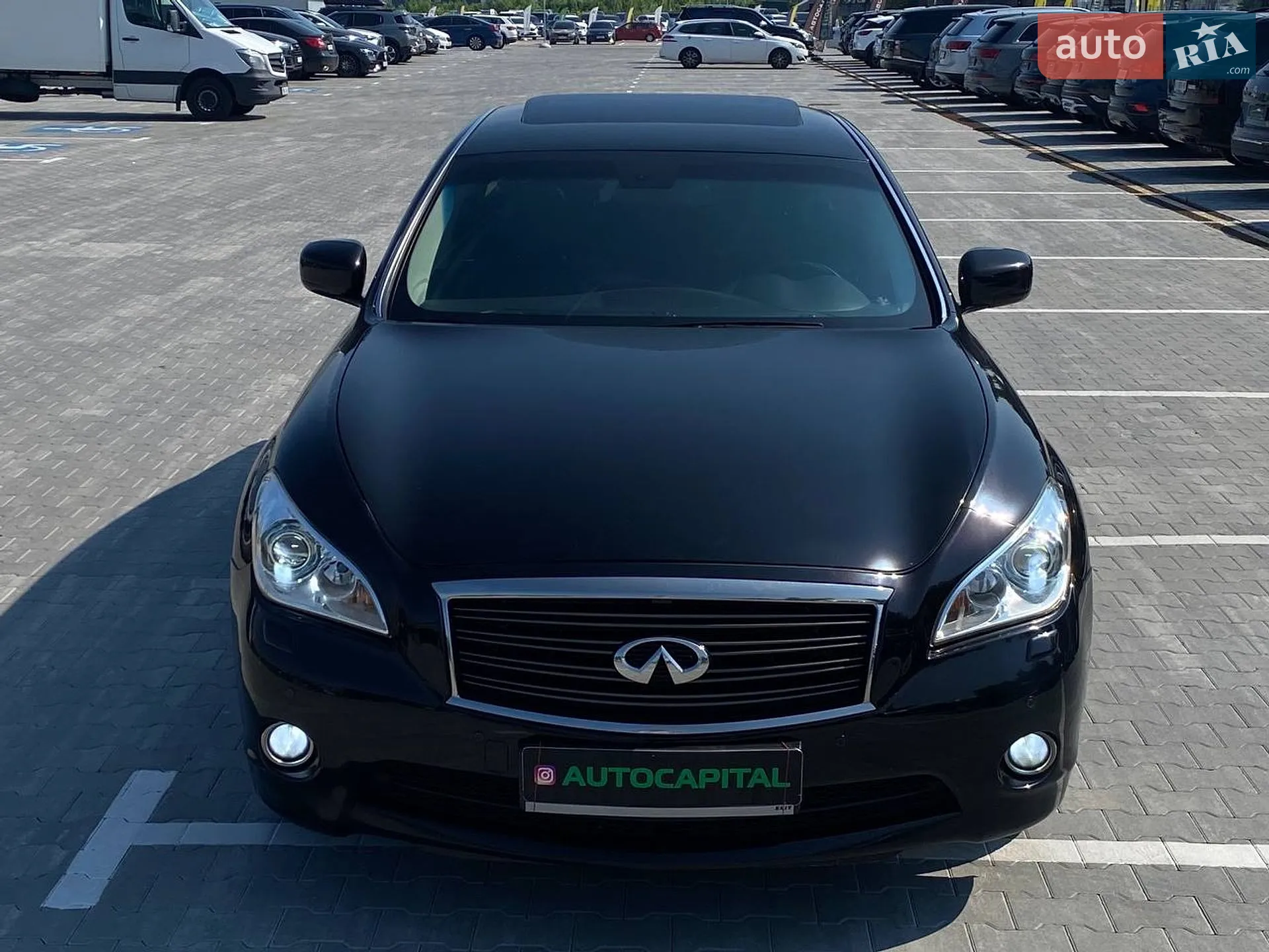 2011 Infiniti M - мініатюра 5