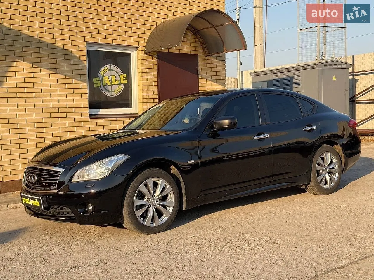 2012 Infiniti M - мініатюра 11
