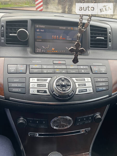 Седан Infiniti M35 2008 в Трускавці