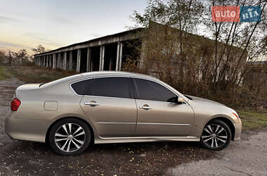 Седан Infiniti M35 2008 в Лубнах