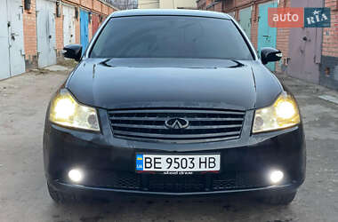 Седан Infiniti M35 2005 в 