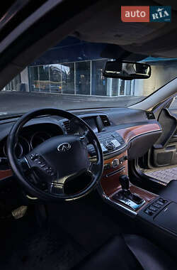 Седан Infiniti M35 2007 в 
