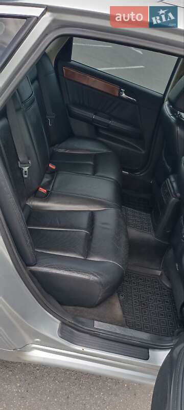 Седан Infiniti M35 2007 в Дніпрі