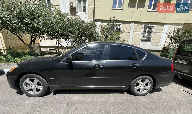 Седан Infiniti M35 2006 в Києві