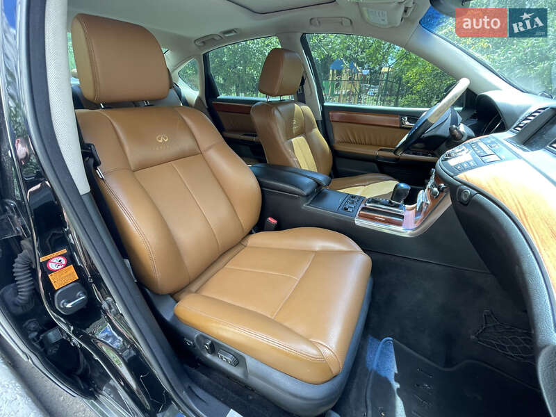 Седан Infiniti M35 2006 в Києві