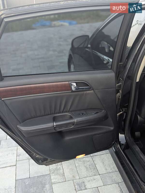 Седан Infiniti M35 2008 в Трускавці