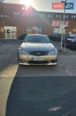 Седан Infiniti M35 2008 в Вашковцах