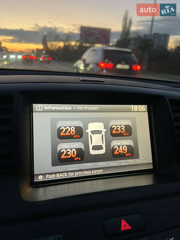 Седан Infiniti M35 2008 в Киеве фото 47 Седан Infiniti M35 2008 в Киеве