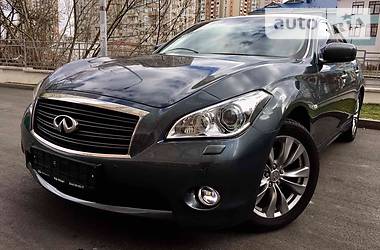 Седан Infiniti M37 2013 в 