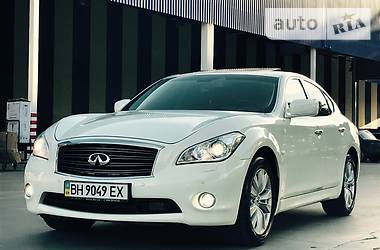 Седан Infiniti M37 2012 в Одессе