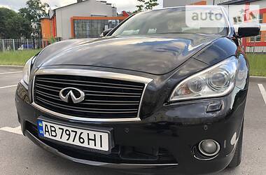 Седан Infiniti M37 2013 в 