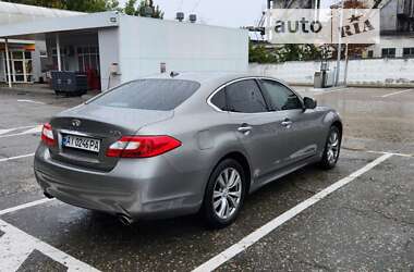 Седан Infiniti M37 2013 в 