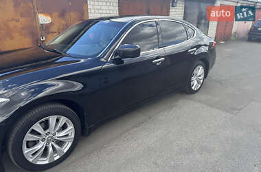 Седан Infiniti M37 2010 в Киеве