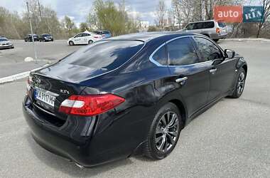 Седан Infiniti M37 2011 в 