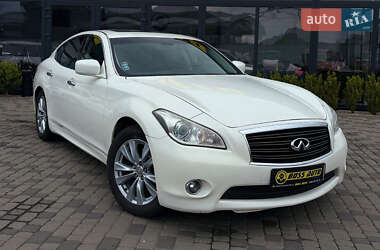 Седан Infiniti M37 2010 в Мукачевому