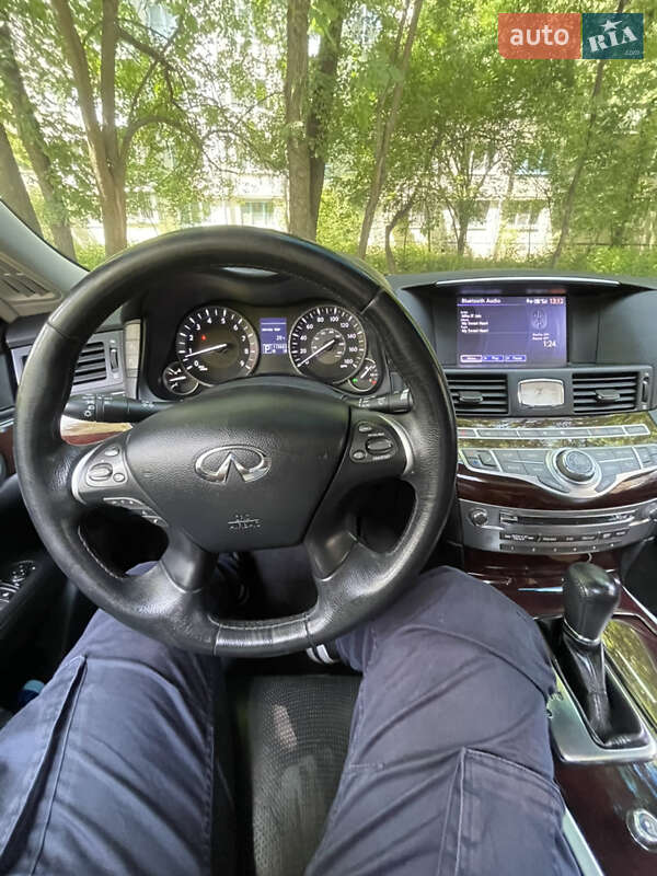 Седан Infiniti M37 2013 в Киеве фото 3 Седан Infiniti M37 2013 в Киеве
