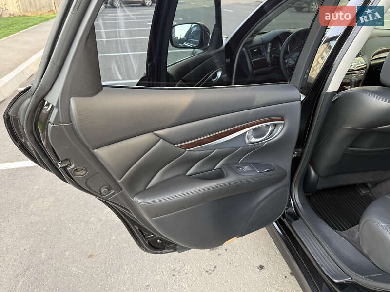 Седан Infiniti M37 2013 в Умани фото 17 Седан Infiniti M37 2013 в Умани