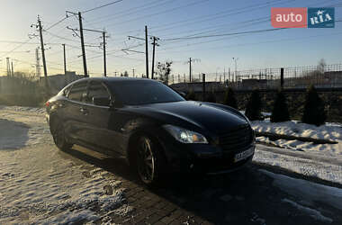 Седан Infiniti M37 2012 в Львові