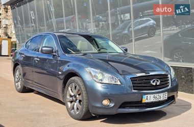 Седан Infiniti M37 2012 в Києві