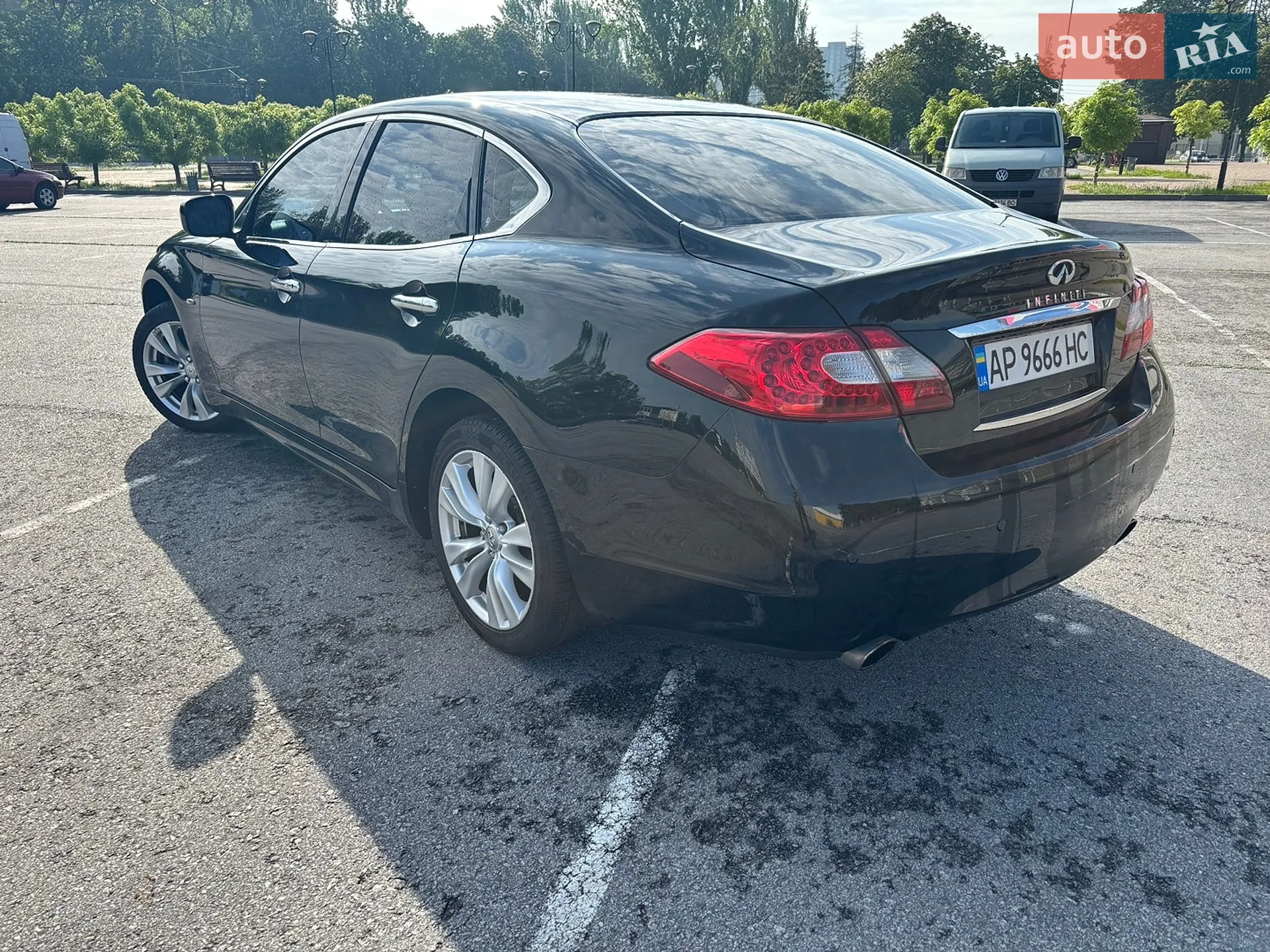 2010 Infiniti M - мініатюра 7