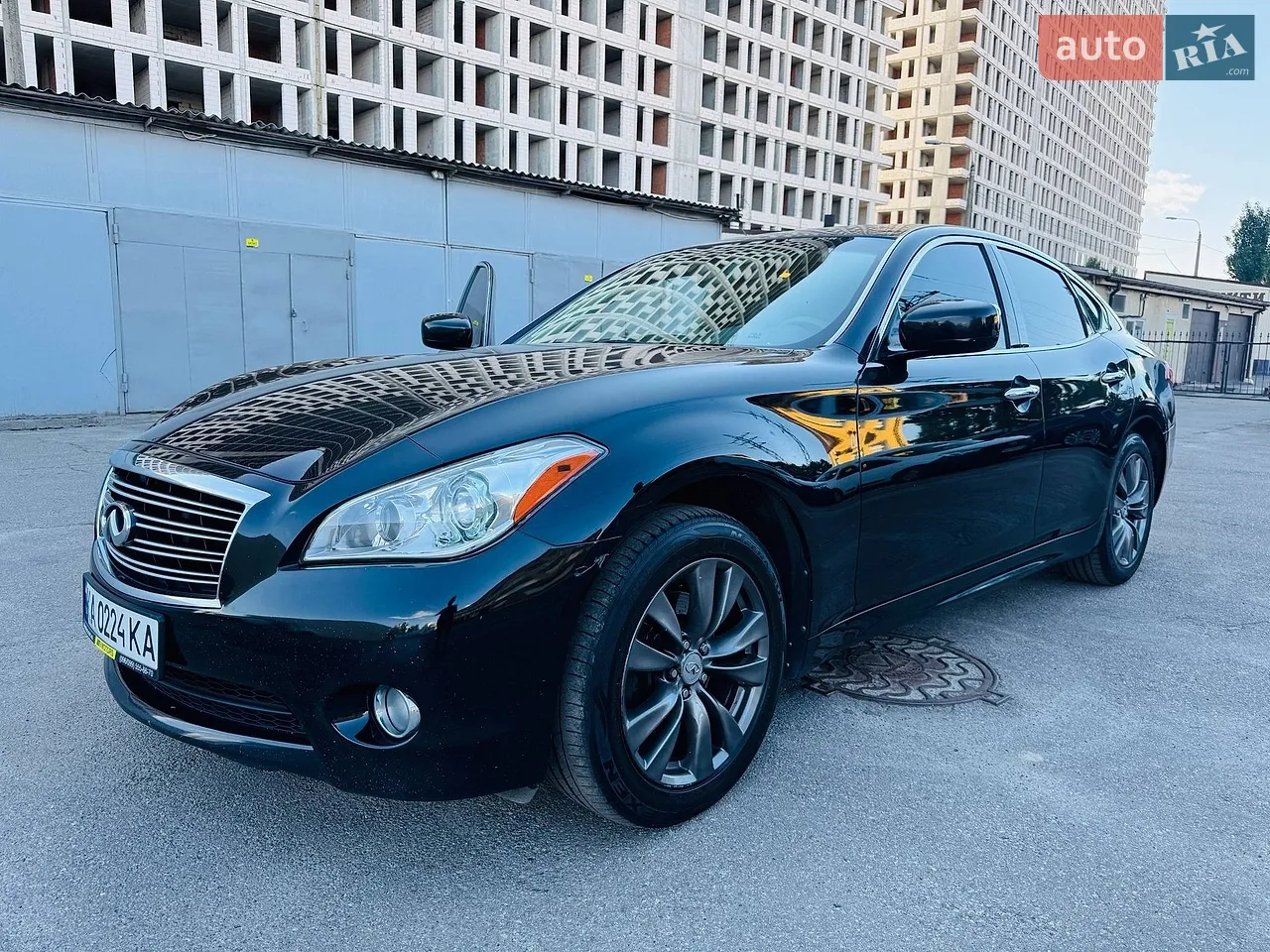 2012 Infiniti M - мініатюра 16