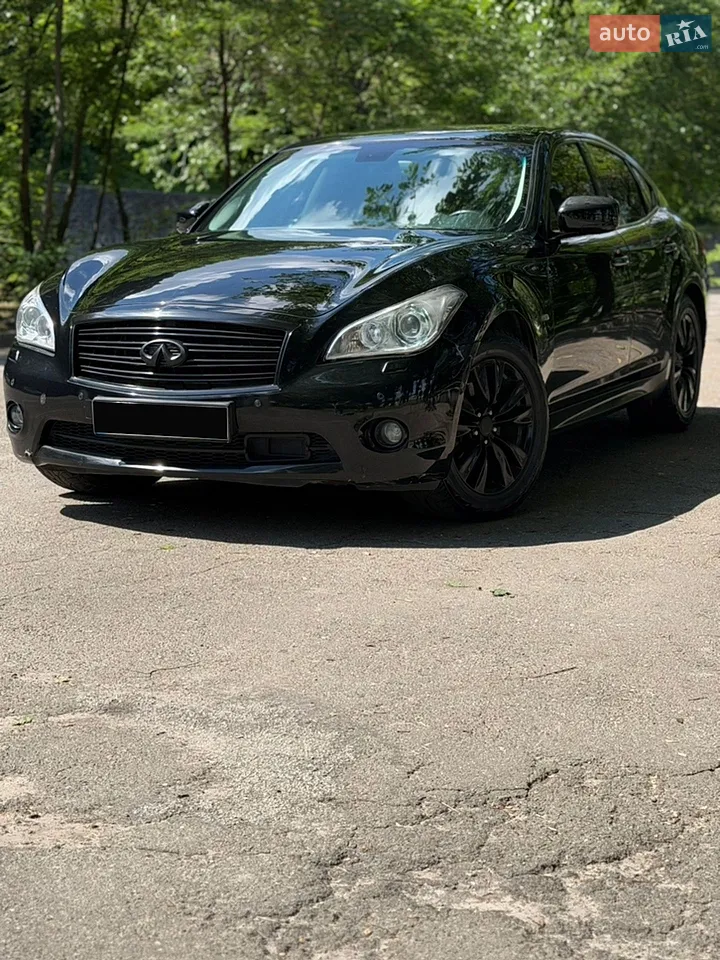 2010 Infiniti M - мініатюра 13