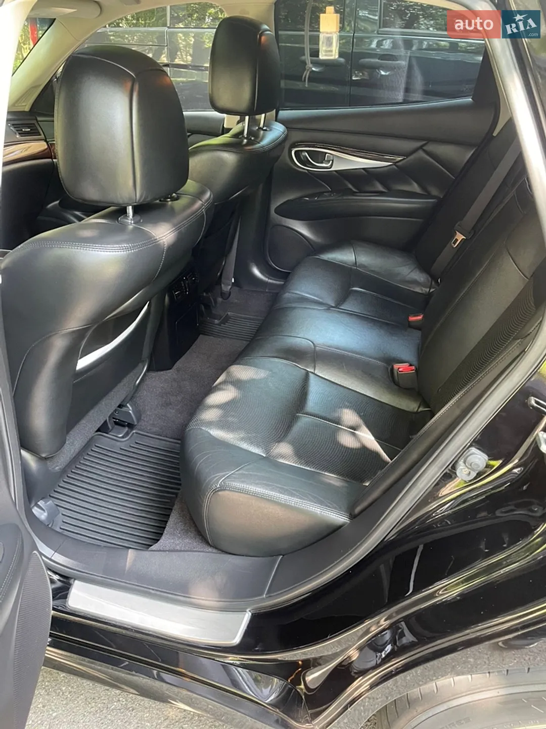 2013 Infiniti M - мініатюра 6