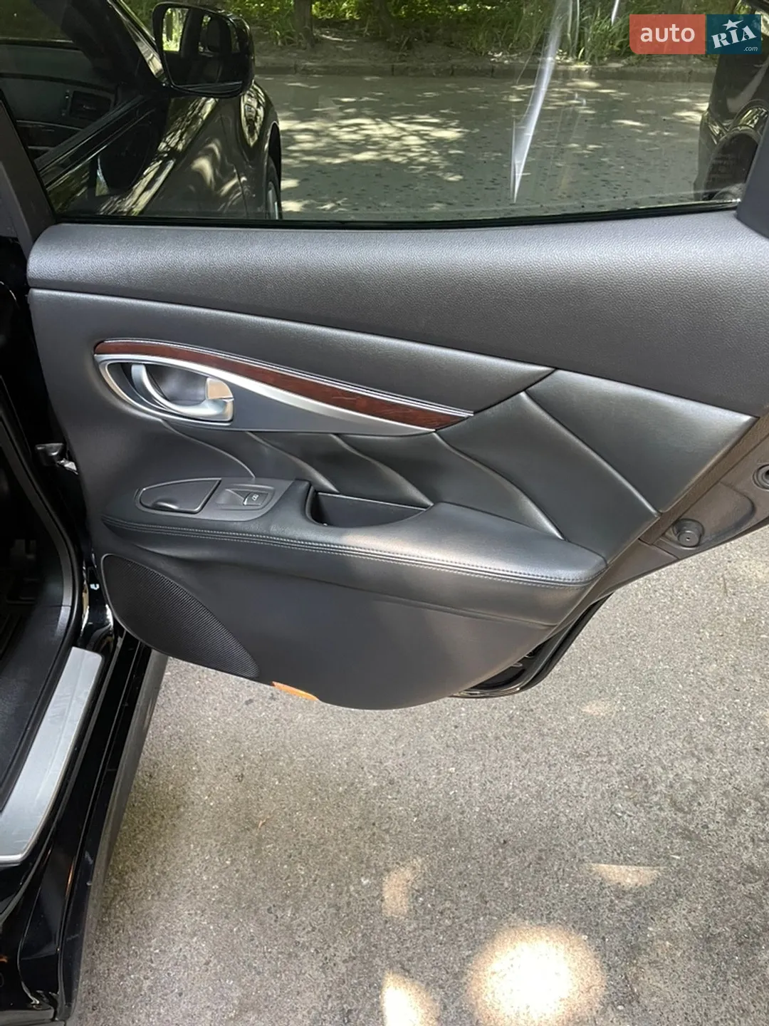 2013 Infiniti M - мініатюра 9