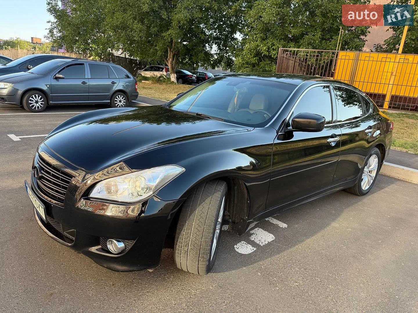 2010 Infiniti M - мініатюра 9