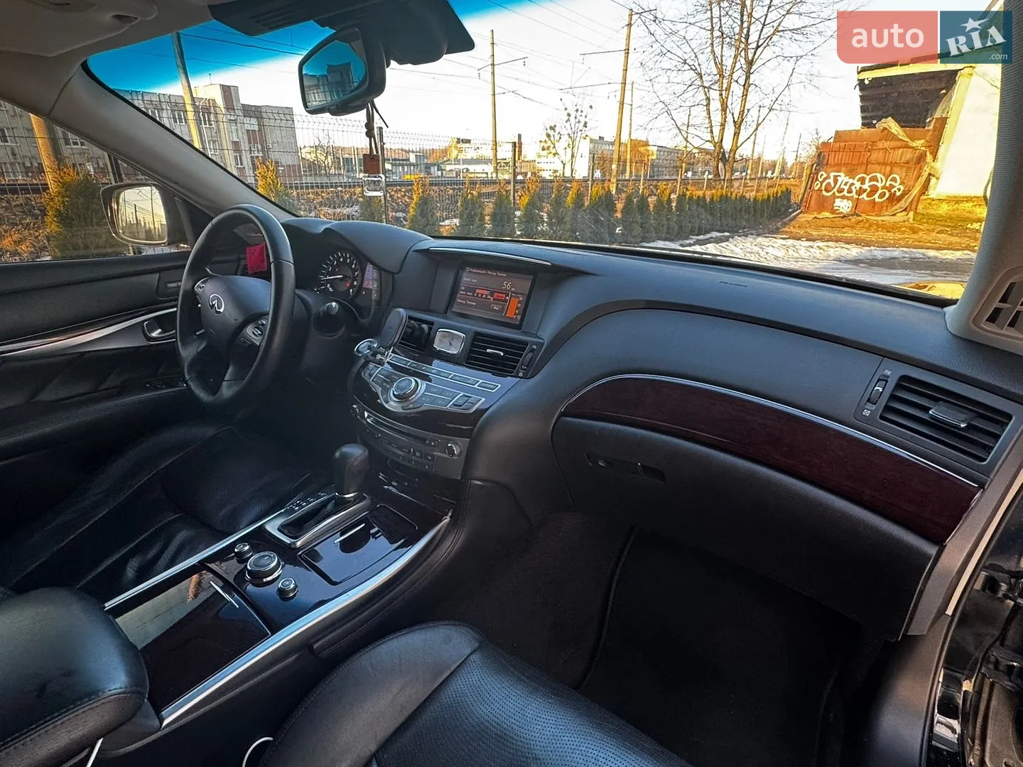 2012 Infiniti M - мініатюра 8