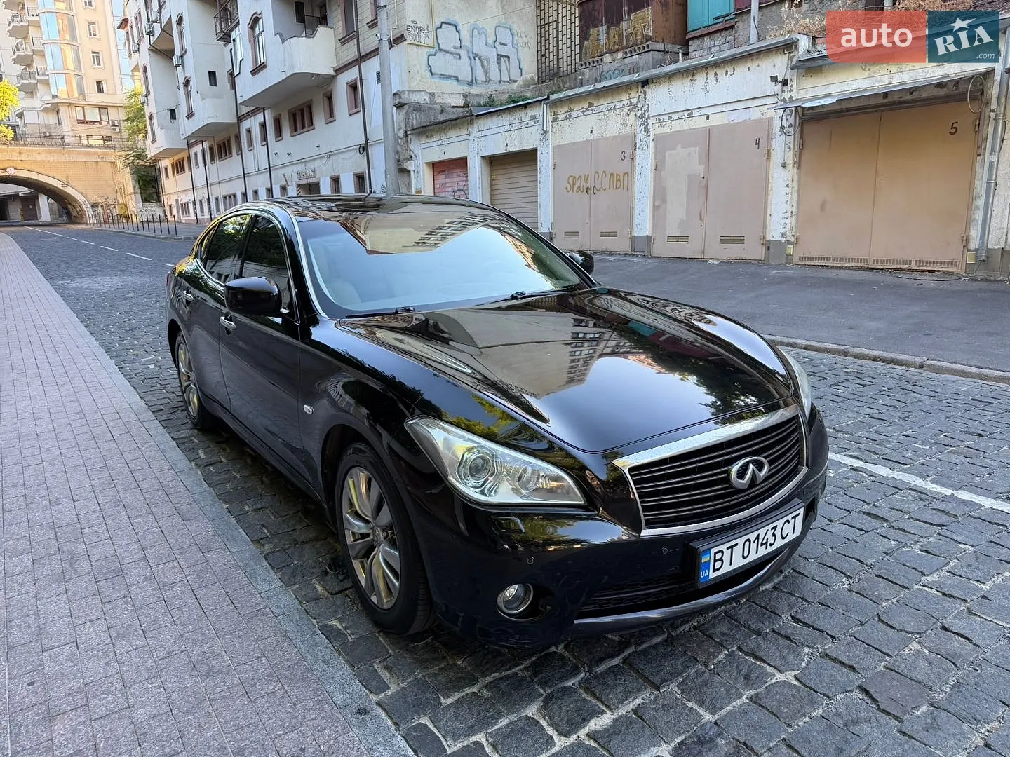2013 Infiniti M - мініатюра 16