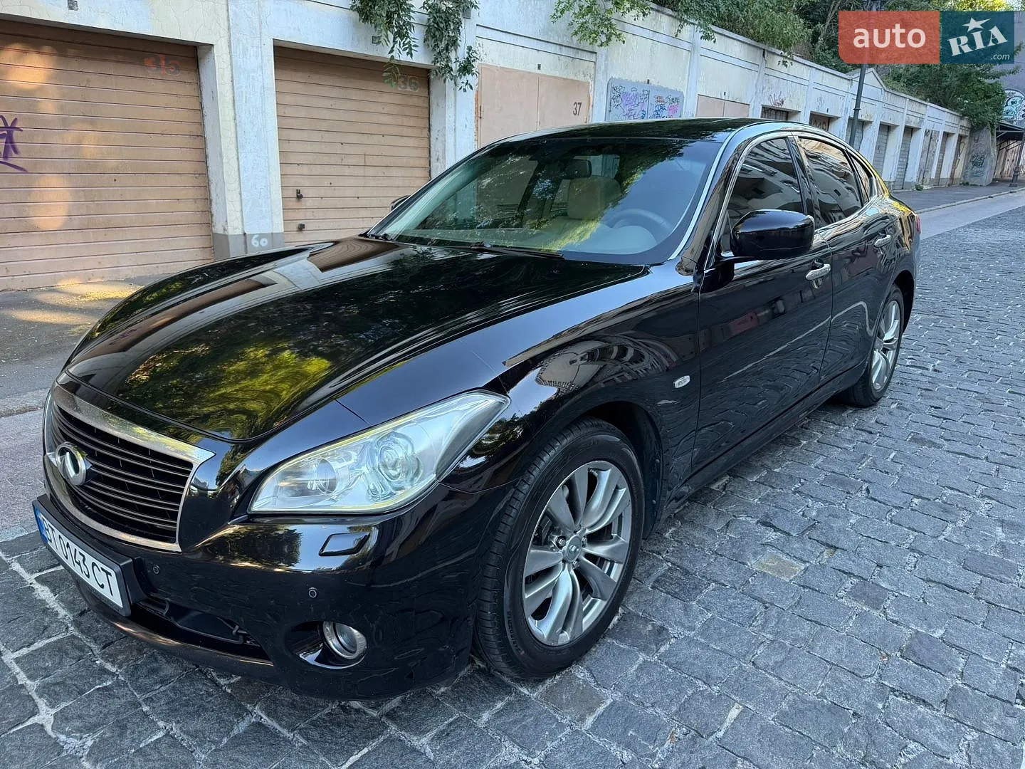 2013 Infiniti M - мініатюра 18