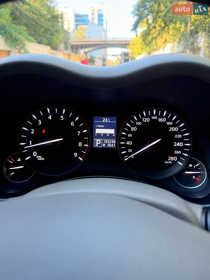 2013 Infiniti M - мініатюра 27
