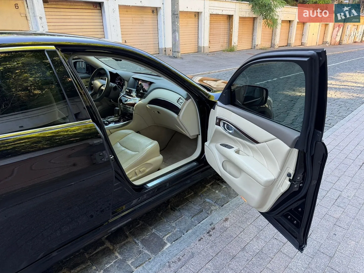 2013 Infiniti M - мініатюра 59