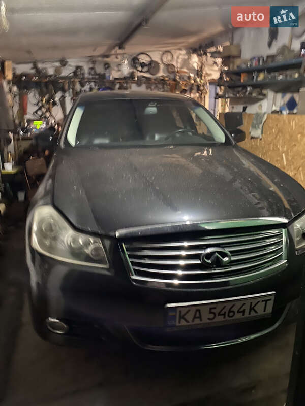 Седан Infiniti M45 2007 в Києві