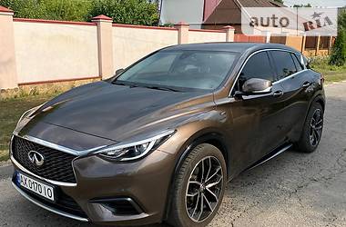 Хэтчбек Infiniti Q30 2017 в Харькове