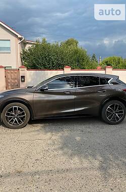 Хэтчбек Infiniti Q30 2017 в Харькове