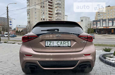 Хэтчбек Infiniti Q30 2017 в Львове