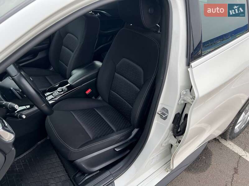 Хетчбек Infiniti Q30 2019 в Вінниці