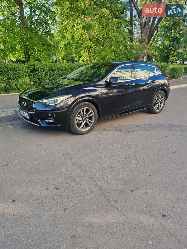 Хэтчбек Infiniti Q30 2017 в Белой Церкви