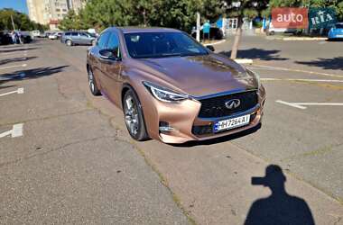 Хэтчбек Infiniti Q30 2016 в Одессе