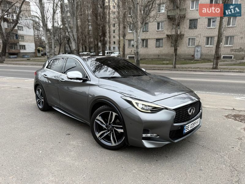 Хэтчбек Infiniti Q30 2017 в Николаеве фото Хэтчбек Infiniti Q30 2017 в Николаеве